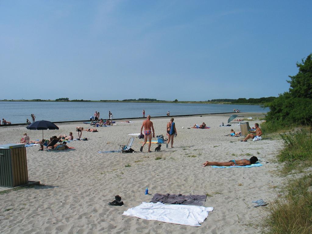 Nakskov Fjord Camping & Cottages Ngoại thất bức ảnh