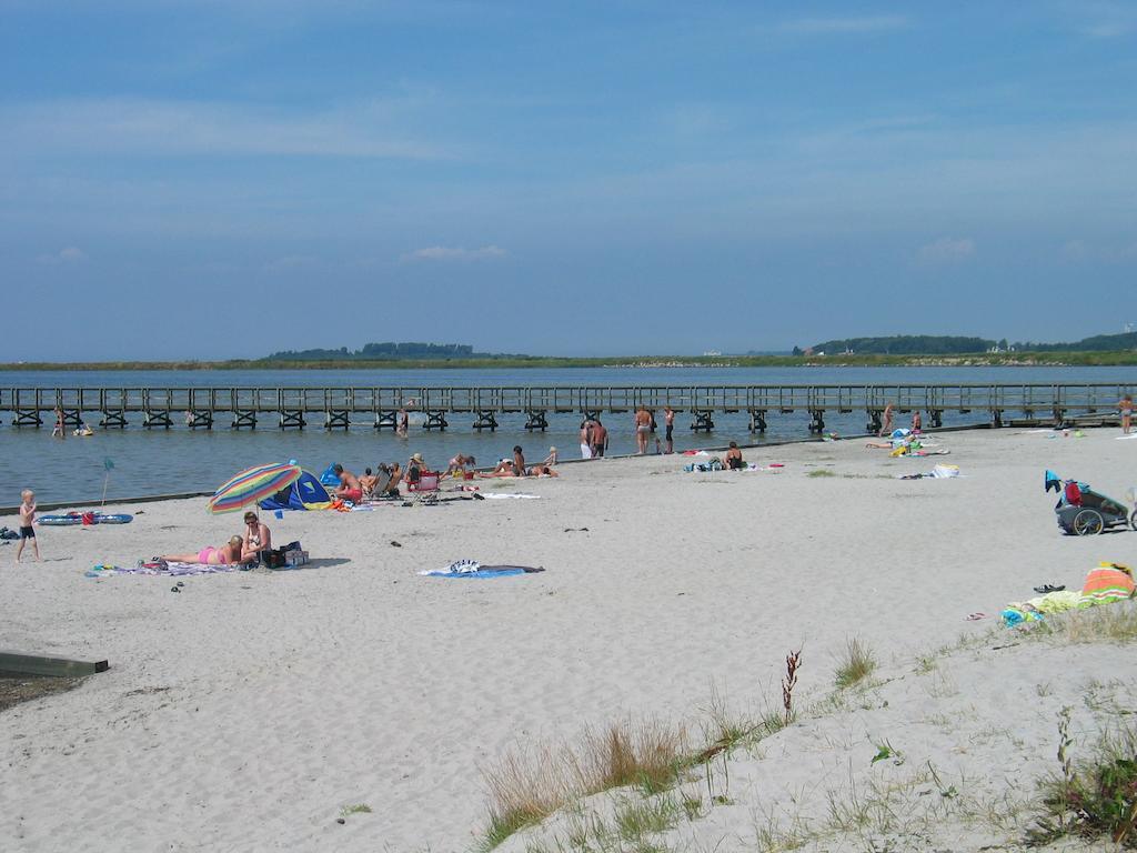 Nakskov Fjord Camping & Cottages Ngoại thất bức ảnh